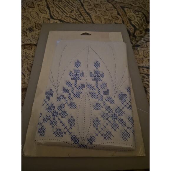 WonderArt Quilt Blocks SNOWFLOWER  18"x18" (17x17 Finished) -Set of 6 - Picture 4 of 4